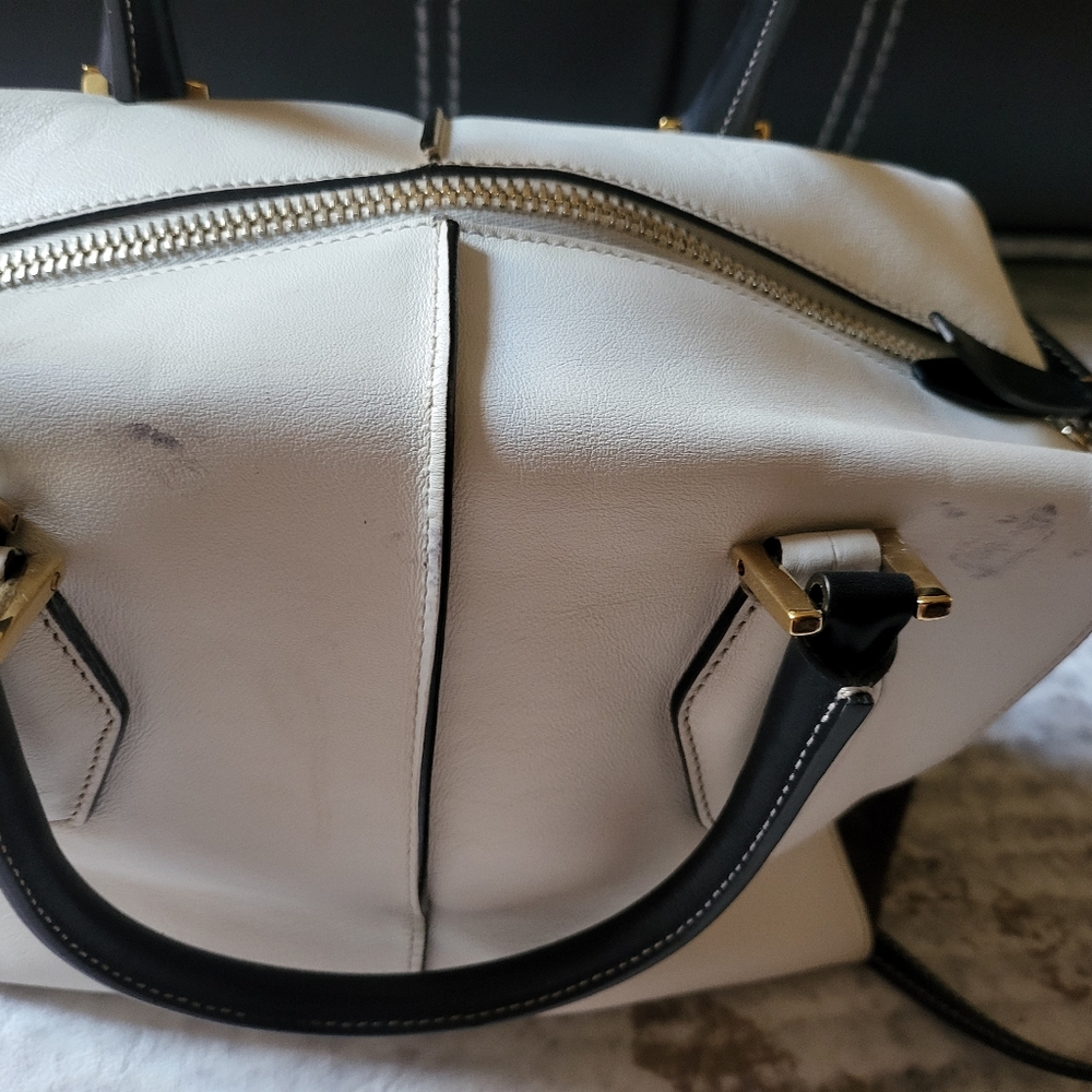 Tod's White and Black Satchel - Picture 4 of 9